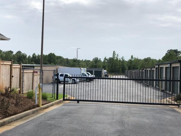 Bob White Self Storage - 103 Woodlawn Drive