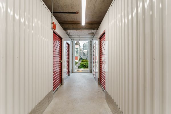 Megacenter Brickell - Storage - 420 Southwest 7th Street