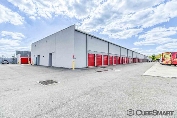 CubeSmart Self Storage - FL Davenport Sullivan Road - 1540 Sullivan Road