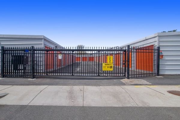 Public Storage - Malden - 490 Eastern Ave - 490 Eastern Ave