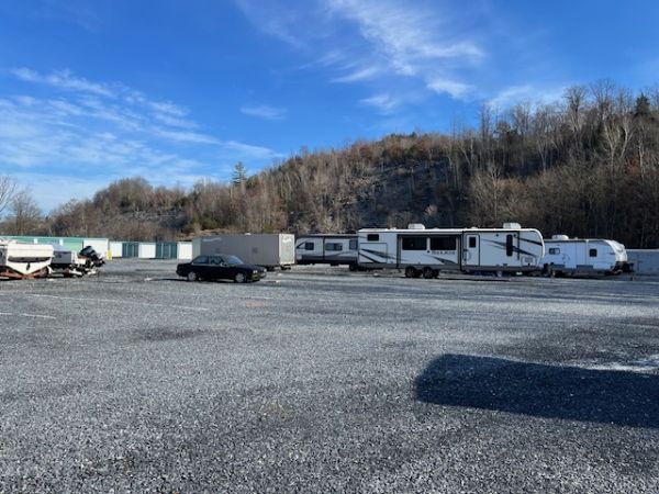 Budget Store and Lock Bangor 2 - 725 Bill Scott Boulevard