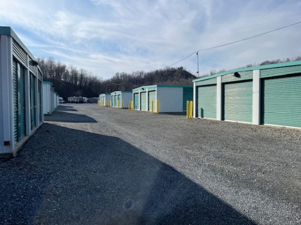 Budget Store and Lock Bangor 2 - 725 Bill Scott Boulevard