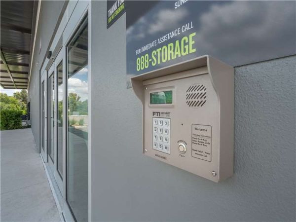 Extra Space Storage - 7294 - Ft Myers - 16641 S Tamiami Trl - 16641 South Tamiami Trail