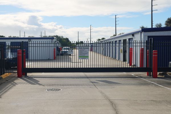 Midgard Self Storage - Melbourne - 575 North Apollo Boulevard - 575 North Apollo Boulevard