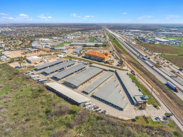 Store It All Storage - Converse - 8465 Interstate 10 Frontage Road