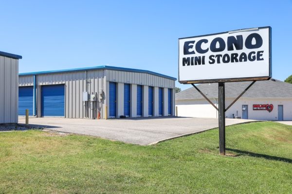 Econo Mini Storage - 1594 Coleman Dr