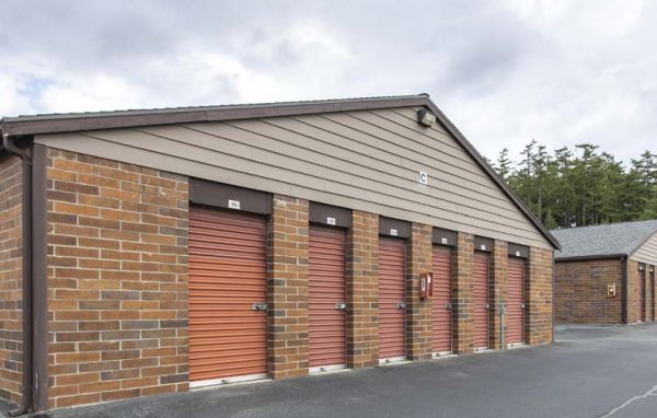 Oak Harbor Mini Storage - 1350 Northeast 16th Avenue