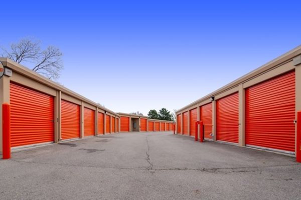Public Storage - Powell - 7860 Smoky Row Rd - 7860 Smoky Row Rd