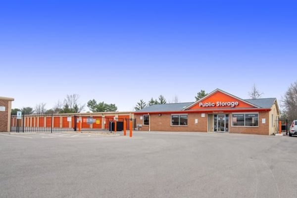 Public Storage - Powell - 72 Industrial Park Pl - 72 Industrial Park Pl