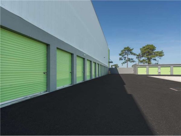 Extra Space Storage - 8777 - Orlando - Woodland Lakes Dr - 342 Woodland Lake Drive