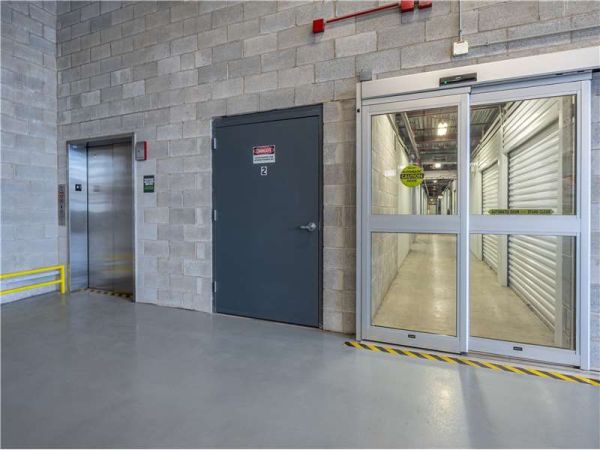 Extra Space Storage - 7253 - Chicago Ridge - Central Ave - 10800 Central Avenue