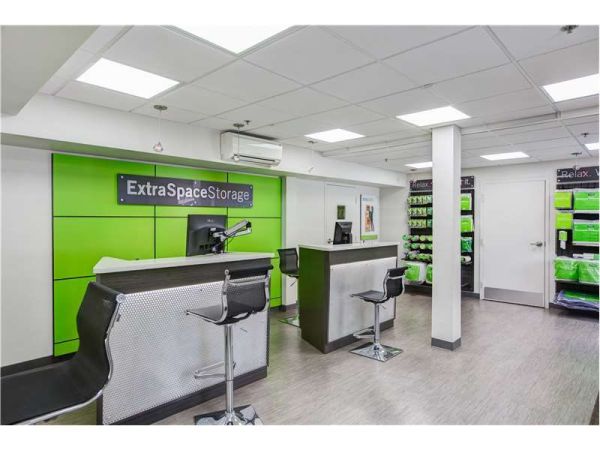 Extra Space Storage - 0107 - Marina Del Rey - Glencoe Ave - 4095 Glencoe Avenue