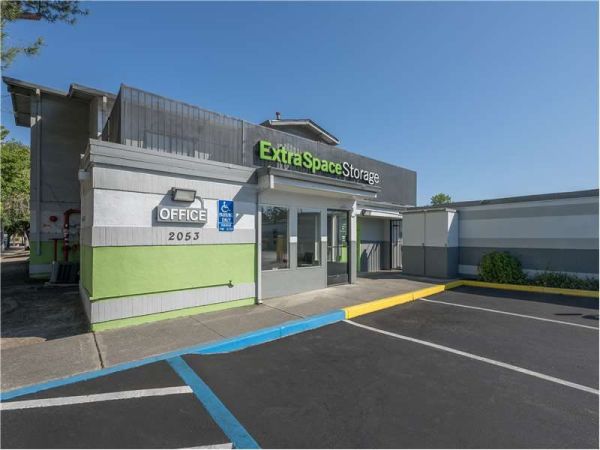 Extra Space Storage - 0275 - Santa Rosa - West Steele Ln - 2053 West Steele Lane