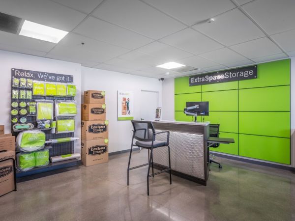 Extra Space Storage - 1474 - Cerritos - Artesia Blvd - 10753 Artesia Boulevard