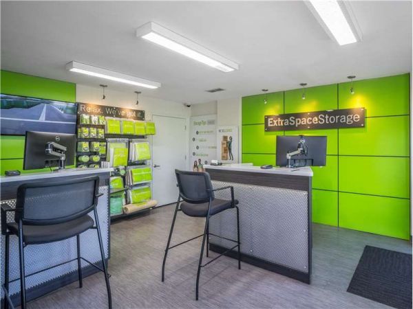 Extra Space Storage - 1674 - Gilroy - Murray Ave - 8900 Murray Avenue