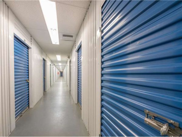 Extra Space Storage - 0269 - Rocky Hill - Cromwell Ave - 1156 Cromwell Avenue