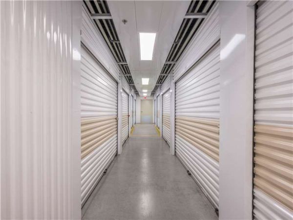 Extra Space Storage - 1633 - Apopka - Park Ave - 831 North Park Avenue