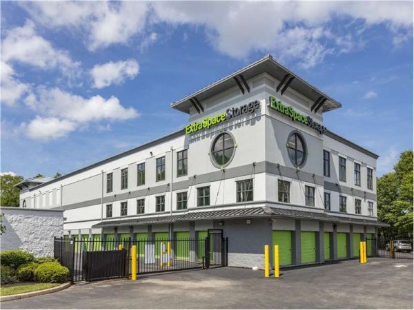 Extra Space Storage - 1054 - Metuchen - Bridge St - 60 Bridge Street