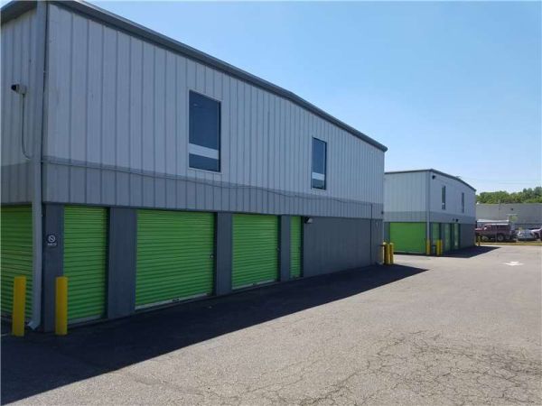 Extra Space Storage - 1329 - Avenel - Rahway Av - 1420 Rahway Avenue