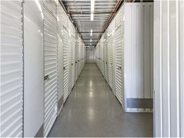 Extra Space Storage - 1033 - Brentwood - Express Dr So - 200 Express Drive South