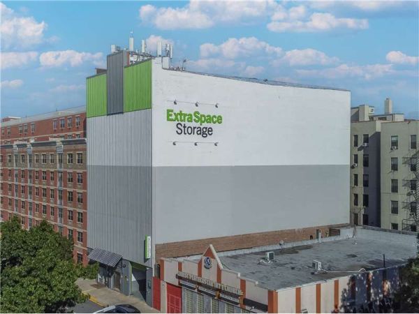 Extra Space Storage - 1917 - Bronx - 3rd Avenue - 4268 3rd Avenue