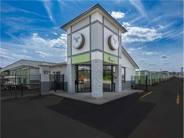 Extra Space Storage - 0741 - Johnston - Hartford Ave - 1640 Hartford Avenue