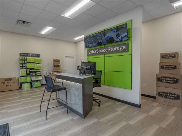 Extra Space Storage - 7033 - West Jordan - Copper Hills Pkwy - 4484 New Bingham Highway