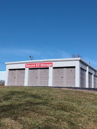 Secure EZ Storage - Forest Park - 1254 West Sharon Road