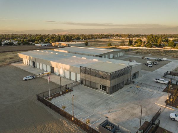 Mid Valley Storage - Santa Fe - 2410 South Santa Fe Street