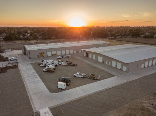 Mid Valley Storage - Santa Fe - 2410 South Santa Fe Street