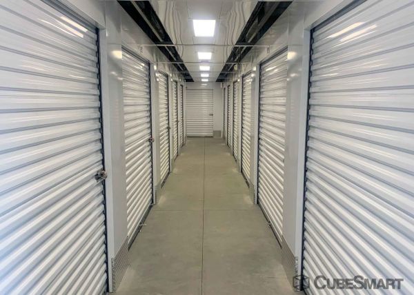CubeSmart Self Storage - CT Beacon Falls S Main St - 808 South Main Street