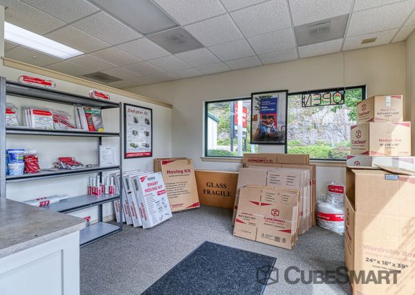 CubeSmart Self Storage - CT Beacon Falls S Main St - 808 South Main Street