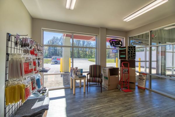 Appletree Storage - Gonzales - 37558 East Highway 30