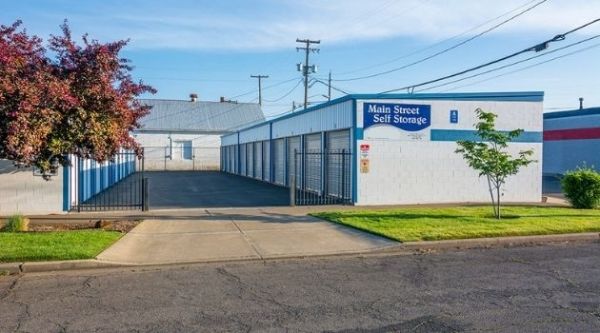 Main Street Self Storage - 1010 West Main Street