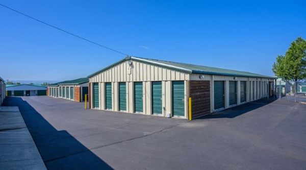 Mill Creek Self Storage - 2932 East Isaacs Avenue