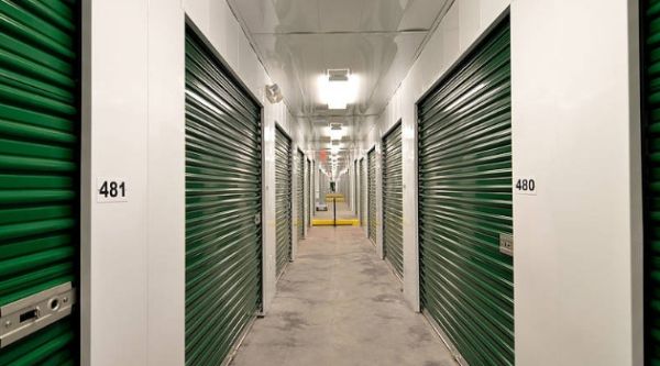 Mill Creek Self Storage - 2932 East Isaacs Avenue