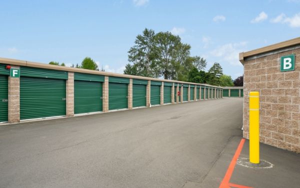 Safeguard Self Storage - Kent - 415 Washington Avenue North