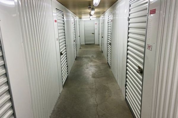 Public Storage - Seattle - 2746 NE 45th St Suite 100 - 2746 NE 45th St, Suite 100