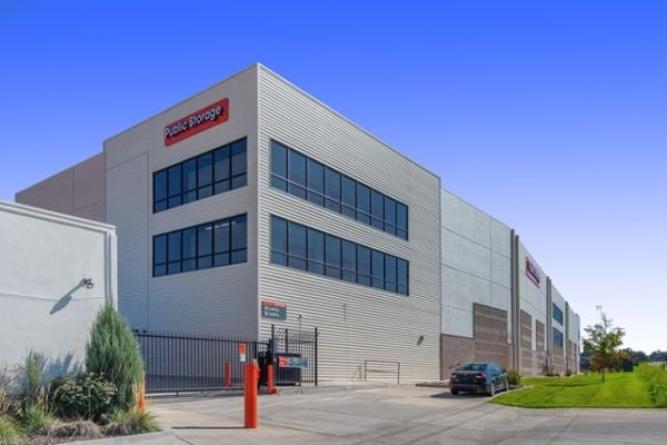 Public Storage - Broomfield - 3401 Industrial Lane - 3401 Industrial Lane