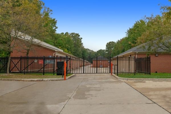 Public Storage - Shelby Township - 51985 Hayes Rd - 51985 Hayes Rd