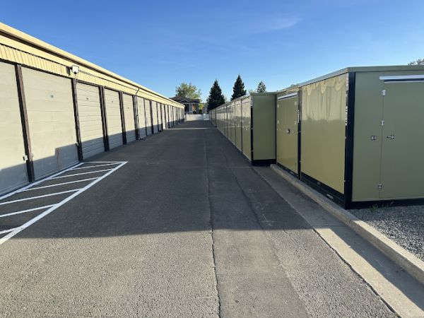 Mini Stor - Suisun City - 621 Railroad Avenue