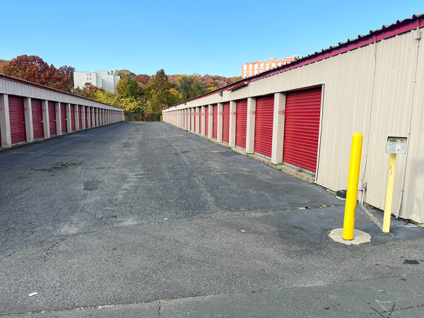 Storage Rentals of America - Waterbury - West Main St - 770 West Main Street