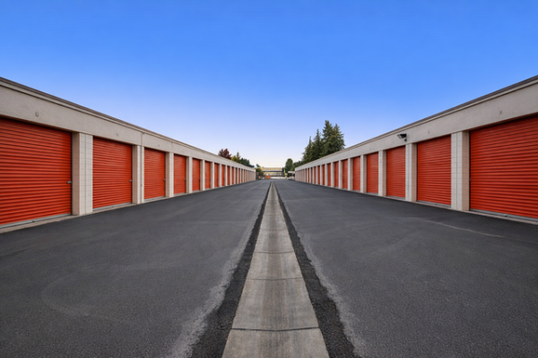 Public Storage - Hayward - 1639 Whipple Road - 1639 Whipple Road