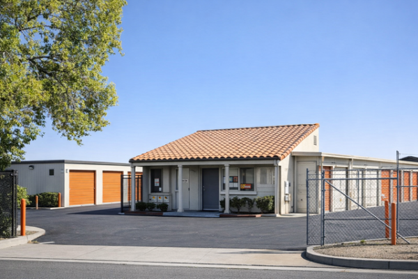 Public Storage - Santa Barbara - 5425 Overpass Rd - 5425 Overpass Rd
