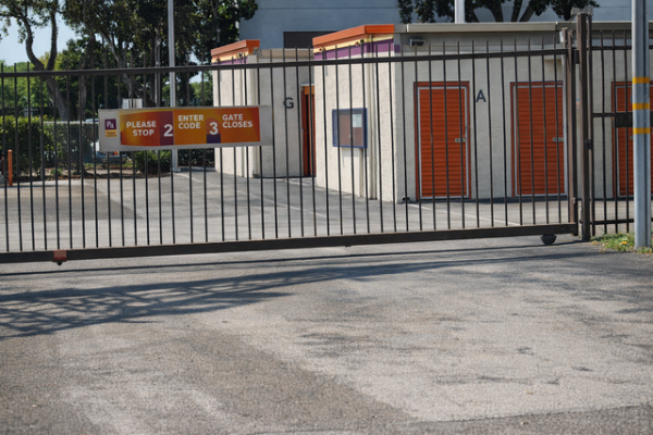 Public Storage - Sunnyvale - 620 East Arques Ave - 620 East Arques Ave