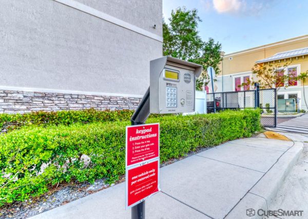 CubeSmart Self Storage - FL Lantana North 4th Street - 420 North 4th Street