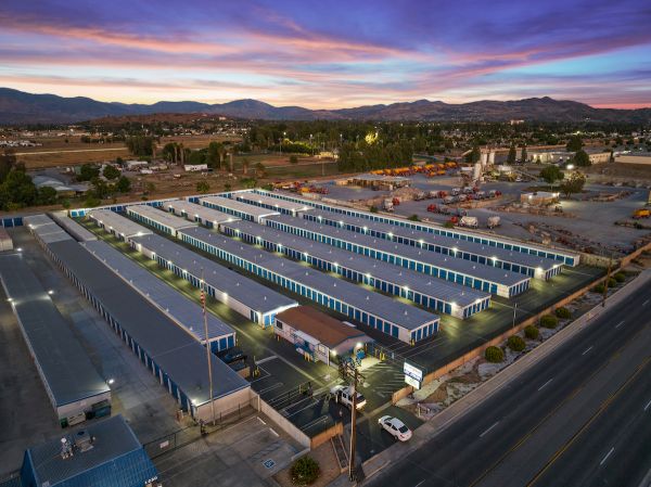 US Storage Centers - Hemet - 1180 North State Street