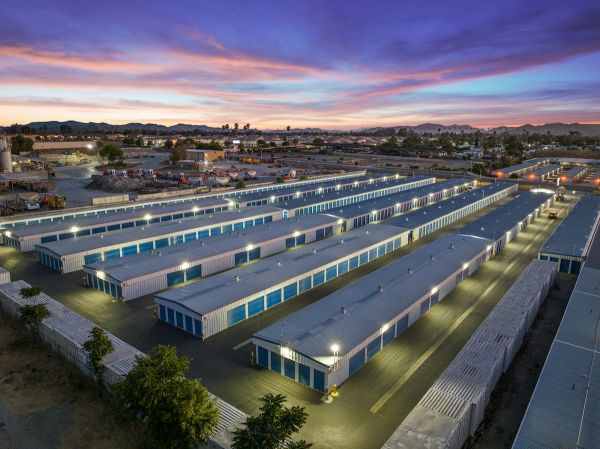 US Storage Centers - Hemet - 1180 North State Street