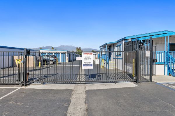 US Storage Centers - Hemet - 1180 North State Street