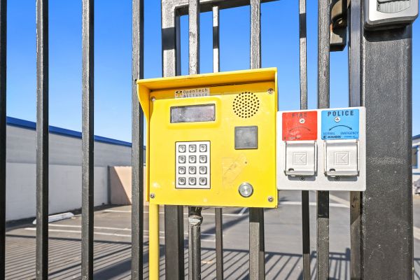 US Storage Centers - Hemet - 1180 North State Street